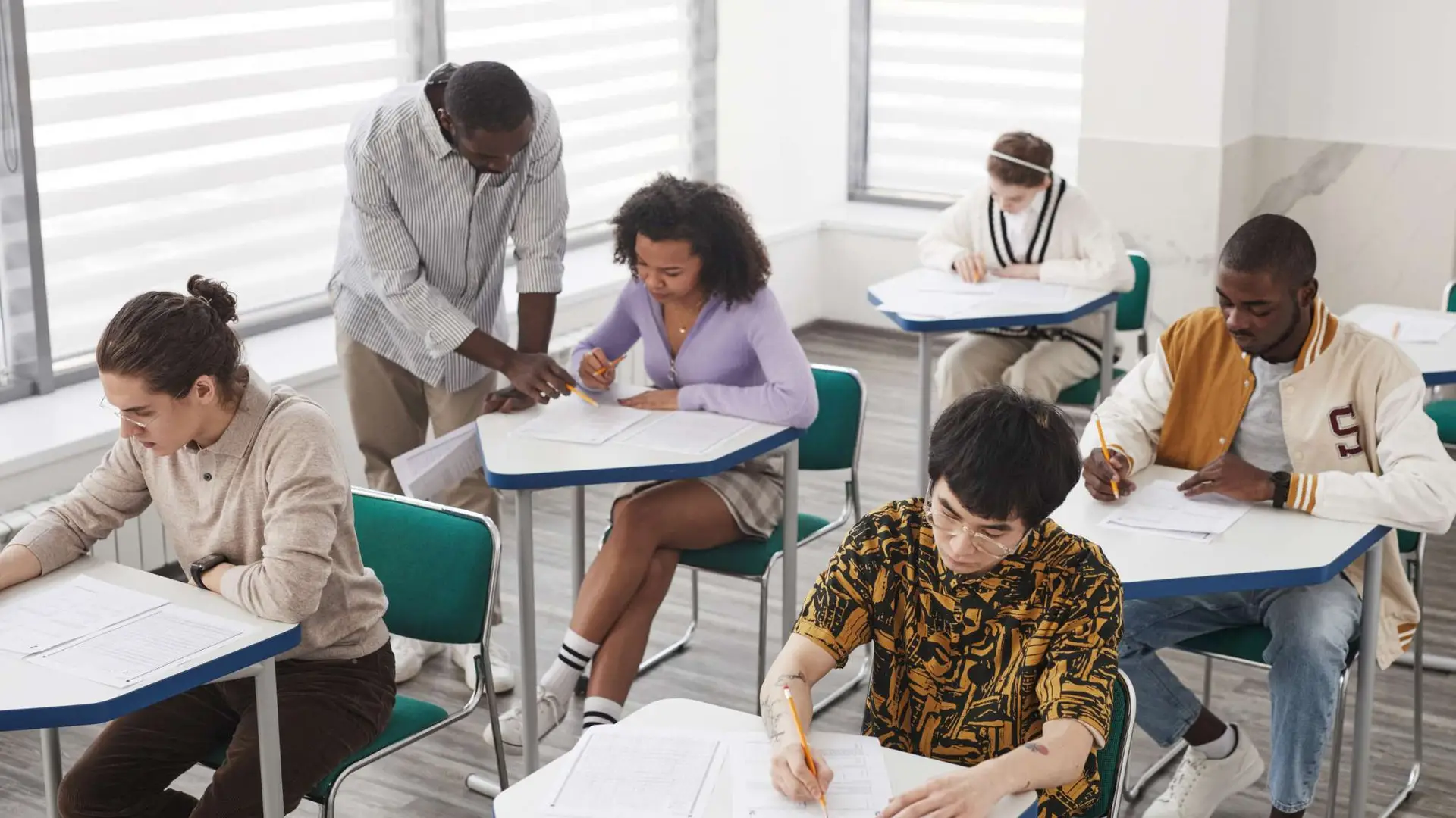 ¿Cómo saber tu nivel real de inglés? Guía clara para niños, jóvenes y adultos en Sabadell